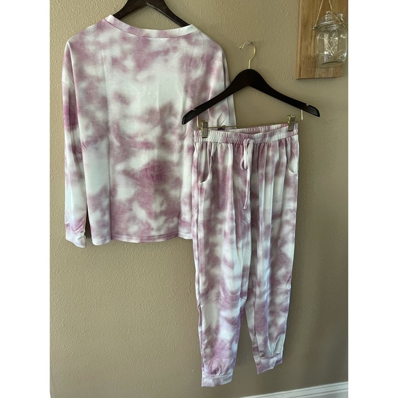 Pink mauve two pice lounge set - Picture 6 of 7